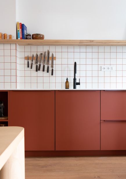 Maatwerk keukenfronten voor IKEA METOD in kleur, moderne designkeuken door BABOON Amsterdam